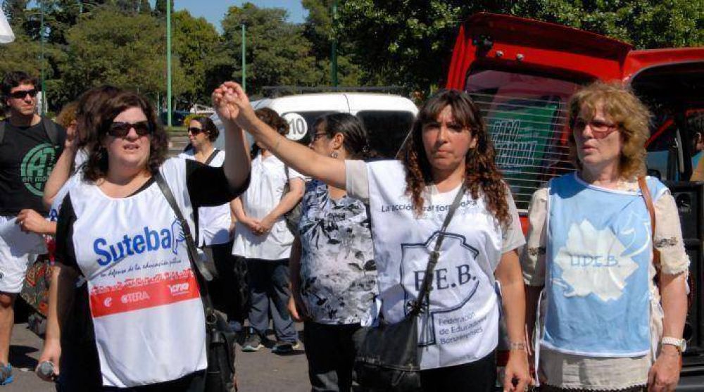 Los gremios docentes de Jun�n afirman que ma�ana no empezar�n las clases