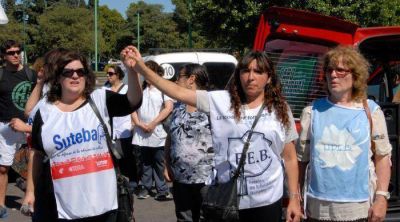 Los gremios docentes de Jun�n afirman que ma�ana no empezar�n las clases
