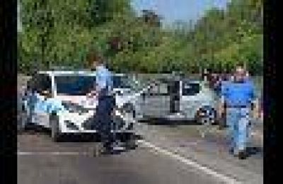 Un hombre muri� baleado por un polic�a y otro fue detenido luego de una intensa persecuci�n