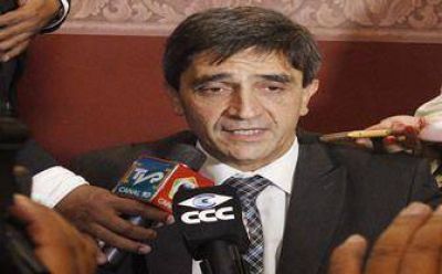 El PE retoma el di�logo con gremios de la salud