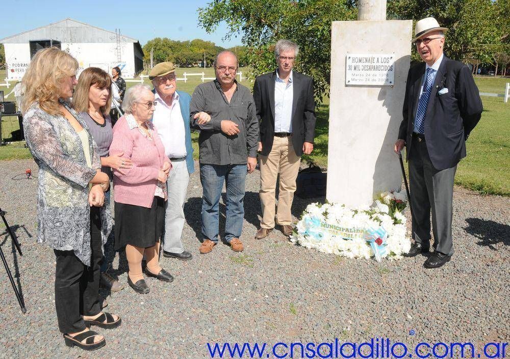 Acto por el Dia de la Memoria