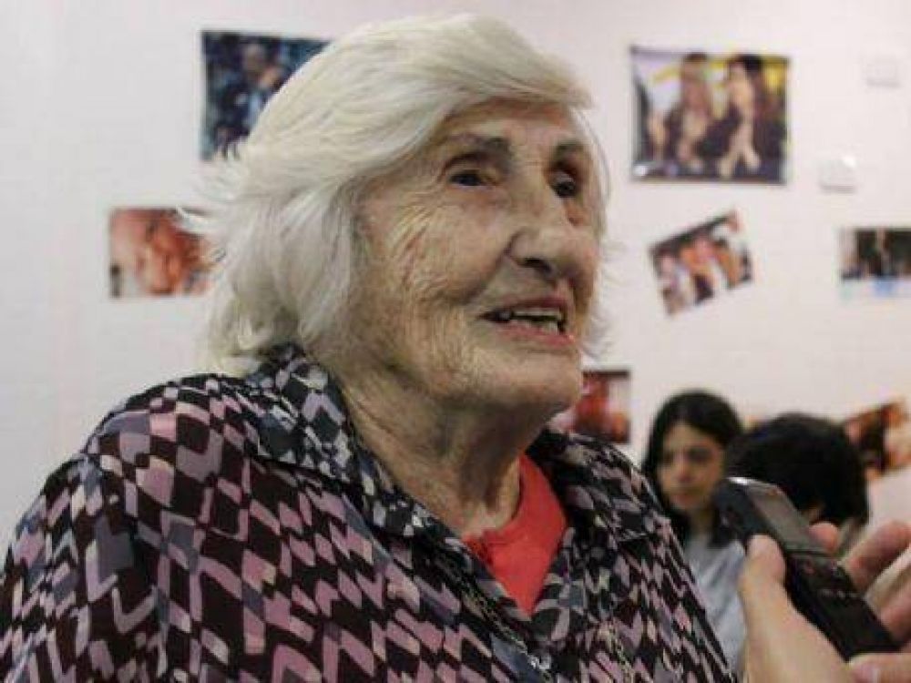 Adelina Dematti: �Nadie en el mundo tiene que volver a pasar un genocidio como el que nos regalaron�
