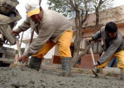 Se realiza la repavimentaci�n de las calles Adolfo G�emes y Santiago del Estero