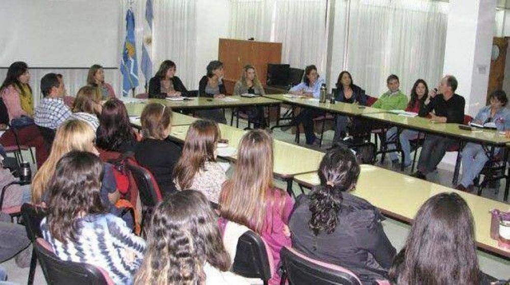 Chubut trabaja para integrar los servicios provinciales de Salud Mental y Adicciones