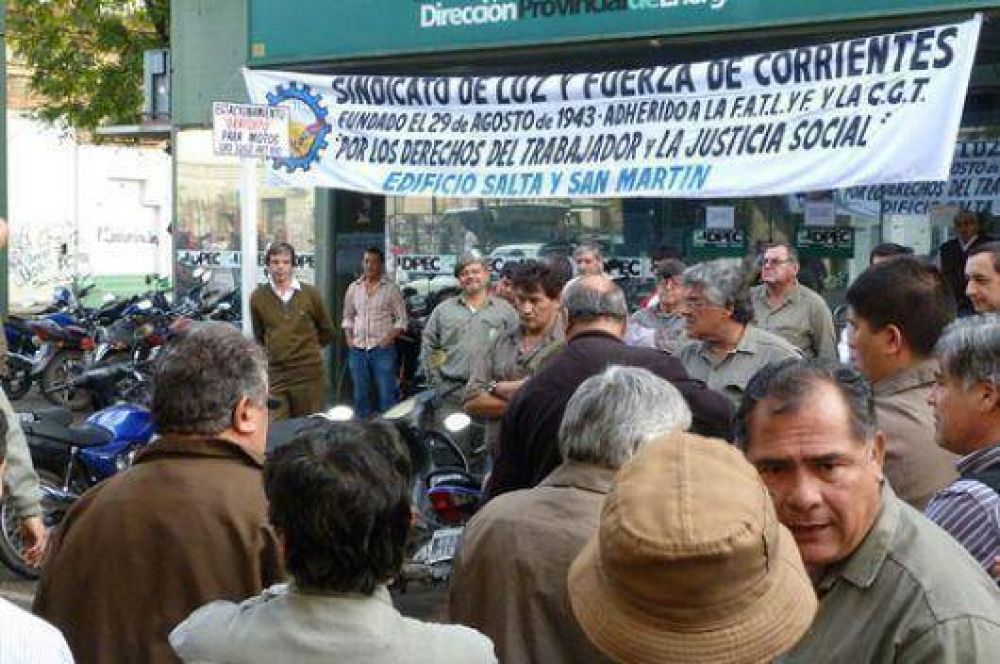 Rub�n alert� sobre tarifazo en la luz