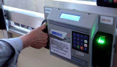 Admiten que hay 1.016 contratados m�s