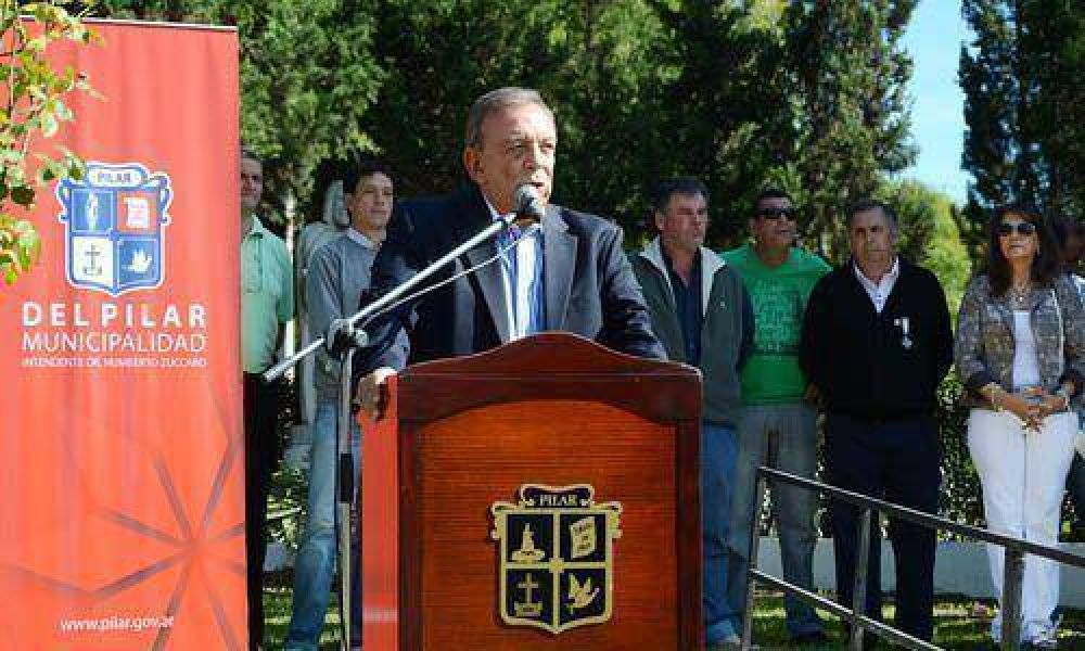 Barrios que se cierran: Z�ccaro invit� a �consensuar�