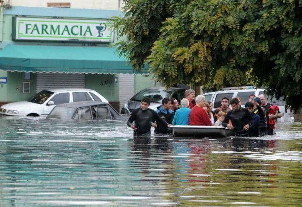 El Juez Arias oficializ 89 muertos por las inundaciones de La Plata