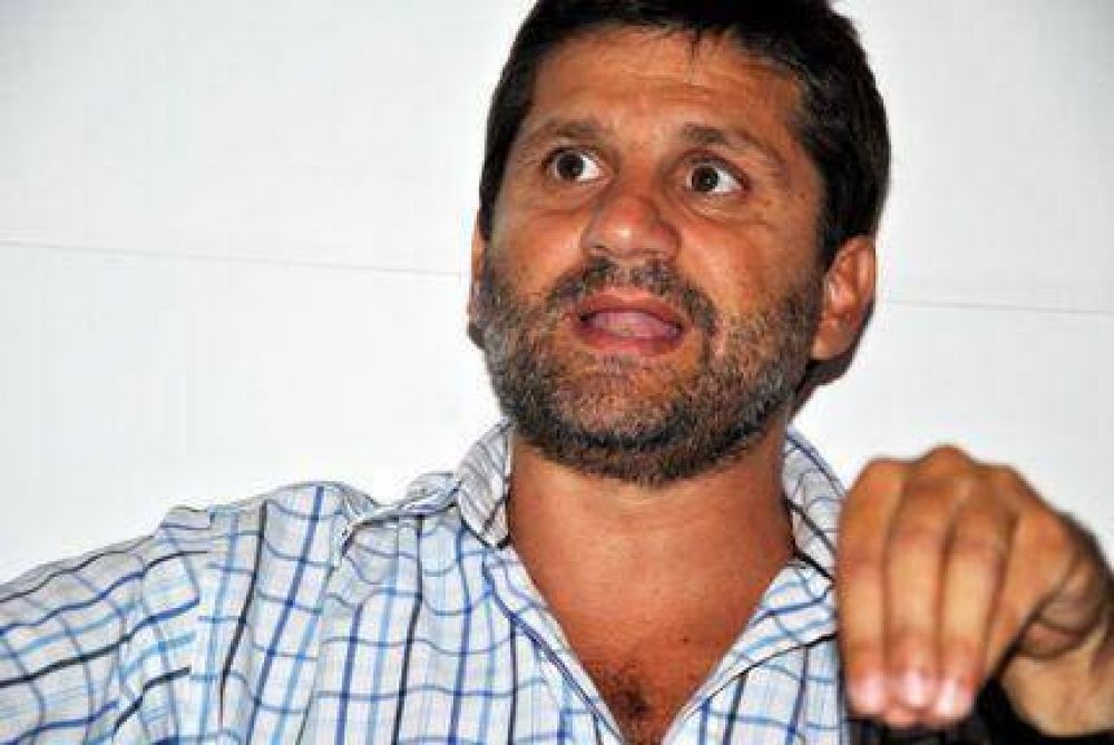 Ciano: �So�amos con ser la Barcelona de Argentina�