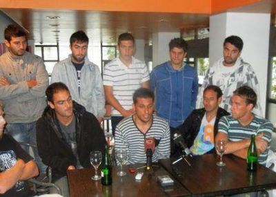 Crisis en Alvarado: el plantel no cobra hace tres meses y dej� de entrenar en el club