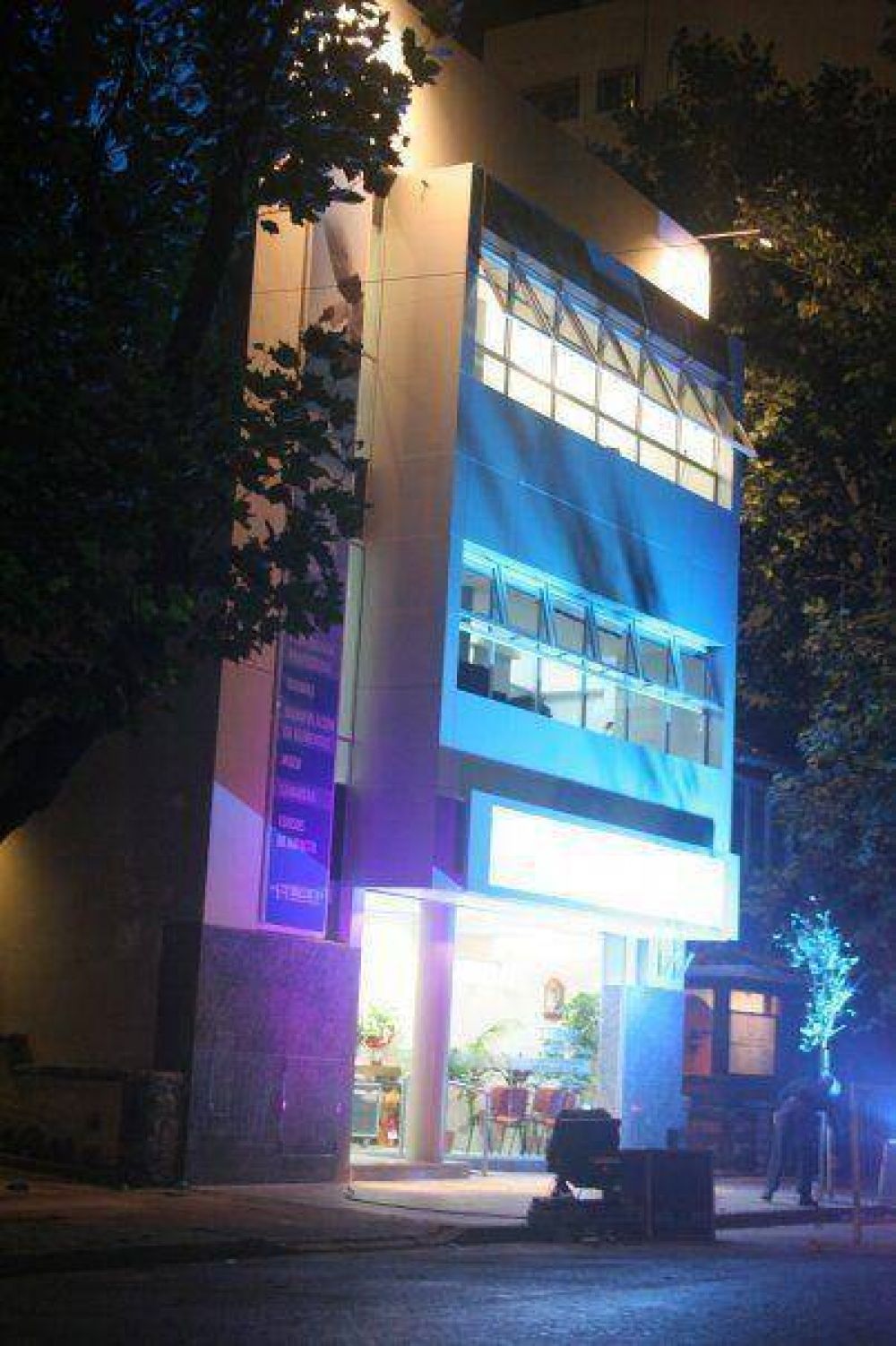 La Bolsa de Comercio firma convenio de transferencia con UTHGRA