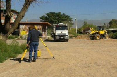 Iniciaron las obras de apertura de la avenida Godoy Cruz 