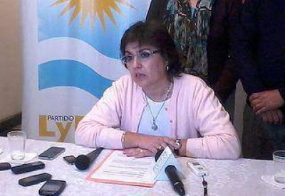 Calsina denunci� a Fellner por evasi�n y apropiaci�n de recursos previsionales