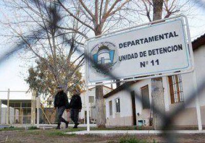 U11: peritan candados por las fugas 