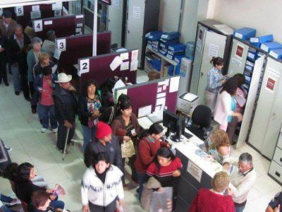 Afiliados de Pami sin atenci�n de especialistas