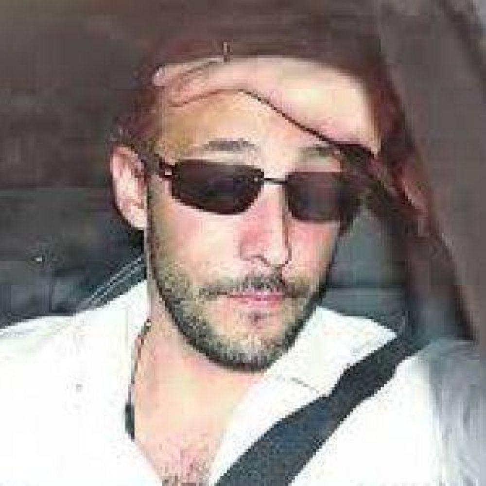 Trasladaron a Fari�a a La Plata para declarar