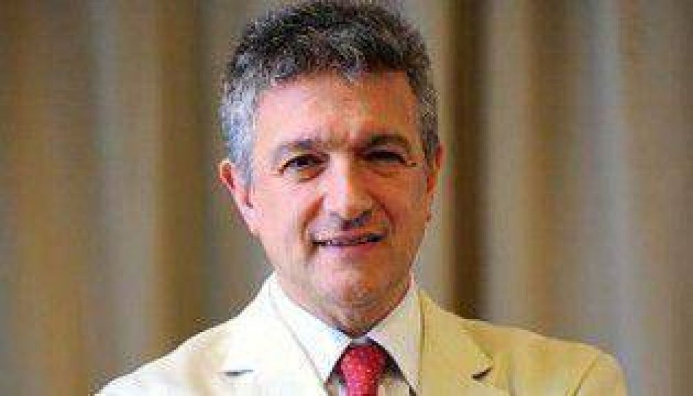 Gustavo L�pez se suma a la carrera por suceder a Macri