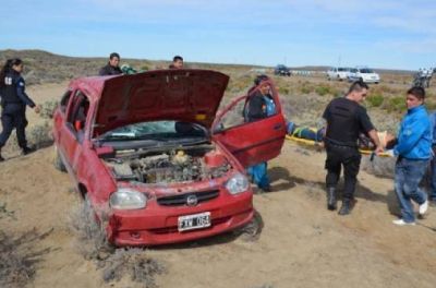Vuelco en la ruta N� 3 dej� a dos personas heridas