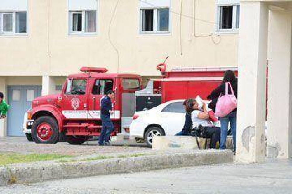 Principio de incendio en un departamento
