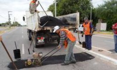 Machicote y Paredes Urquizas se cruzaron por el bacheo