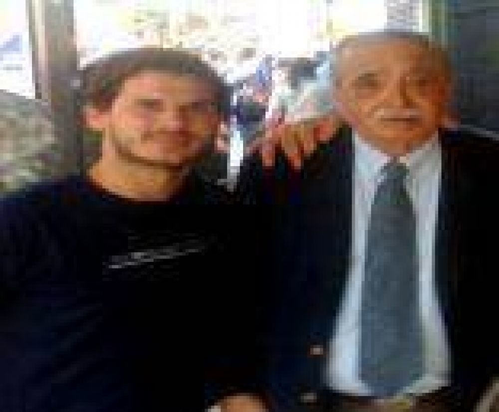 Manuel Cisneros estuvo con Julio Strassera