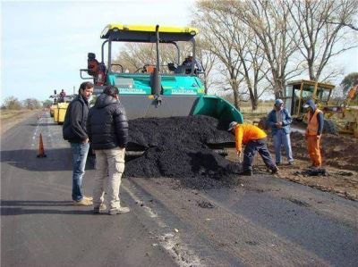 �Hace dos a�os dijimos que la 65 se iba a repavimentar, y la obra ya est� terminada�