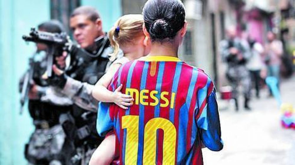 A 80 d�as del Mundial, Brasil militariza las favelas de R�o