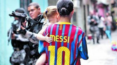A 80 d�as del Mundial, Brasil militariza las favelas de R�o