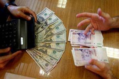 El d�lar oficial cerr� a $8,03 con intervenci�n neutra del Banco Central
