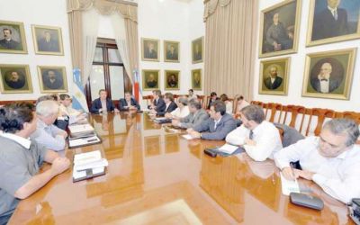 Urribarri reuni� a su gabinete para marcar los pr�ximos pasos