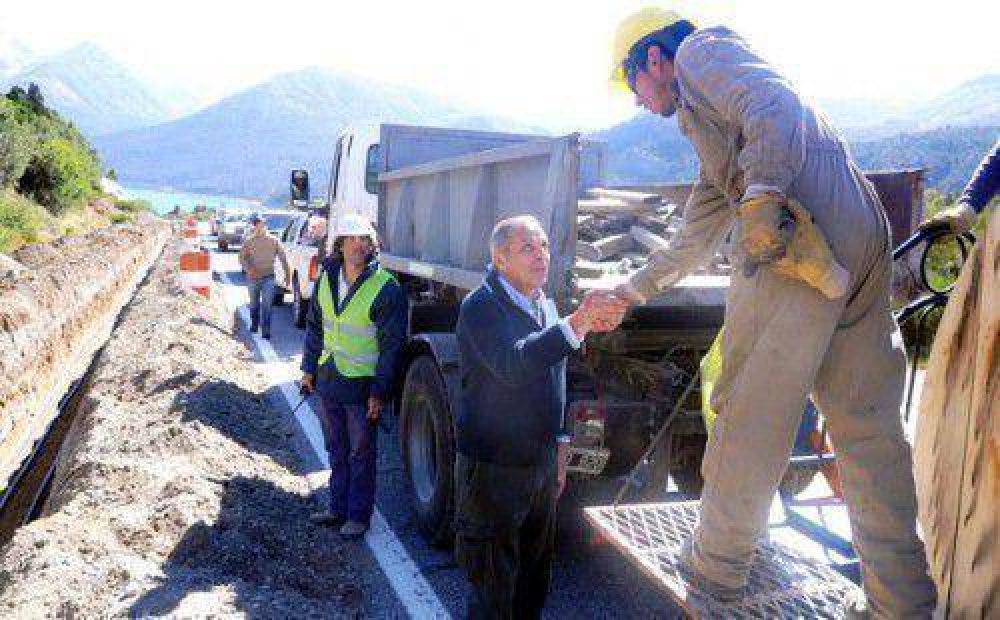 Avanza obra clave para Villa La Angostura