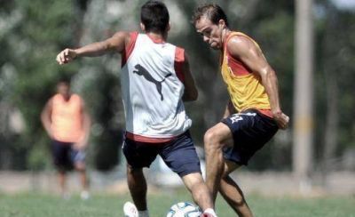 Ins�a: "El equipo juega muy mal y no podemos dejar pasar m�s chances"