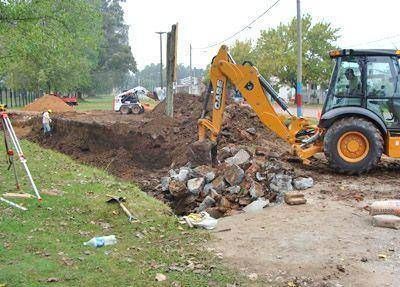 Construcci�n de un canal aliviador