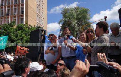 Jos� Niz no da por ca�da la pr�rroga y recomienda a Ivanoff que lea a Capitanich