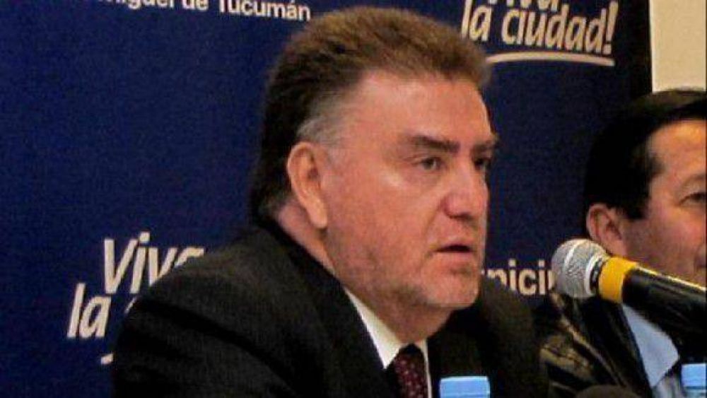 Para Amaya "es importante que no nos peleemos entre pobres"