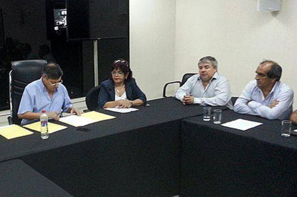El IPDUV garantiza la culminaci�n de 50 Viviendas para gremio judicial