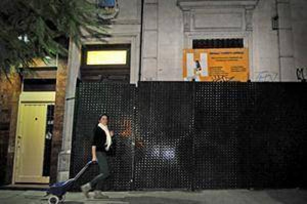 Ordenan reconstruir la casa donde vivi� Evaristo Carriego