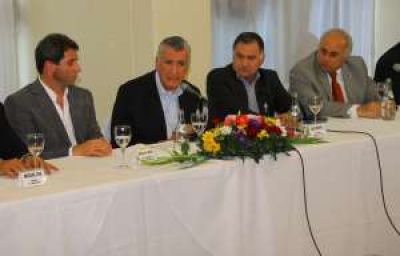 Gioja: �Hay que prepararse para continuar gobernando�