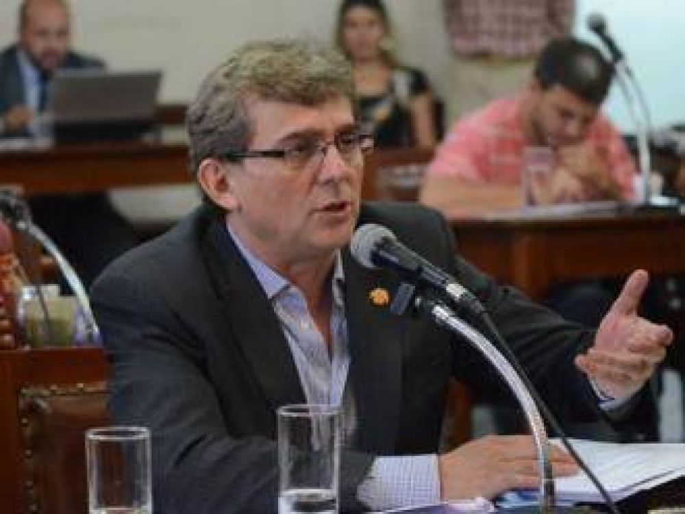 Rodr�guez: �Los del PO no son zurdos sino absurdos�