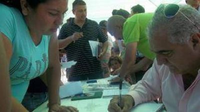 Entrega de �rdenes de materiales para dos circuitos
