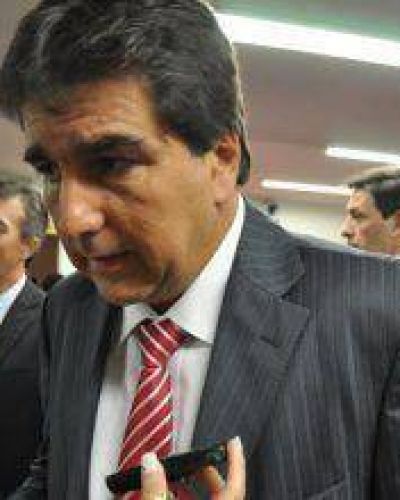 La justicia frena la licitaci�n de casinos y la oposici�n marca puntos oscuros del negocio