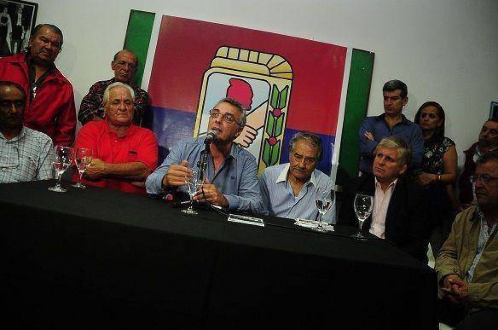 Emotivo homenaje del PJ de Tigre para el ex intendente N�stor Pozzi