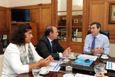 Randazzo anunci� avances en la electrificaci�n del tren Roca