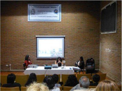 Promocionan el programa "Ingenier�a Sin Fronteras"