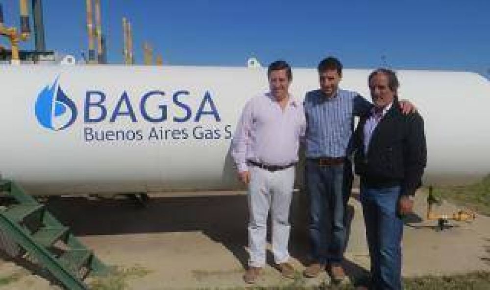 Guamin�: La Porta dio inicio a importante obra de gas