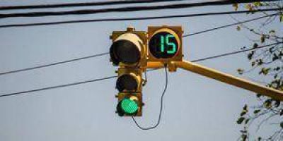  Tecnolog�a LED, en las calles de Santa Luc�a