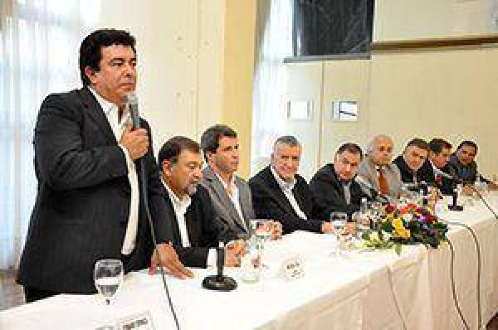 Intendentes del Justicialismo debaten en San Juan