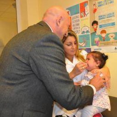 Se lanz� la campa�a gratuita de vacunaci�n contra la gripe