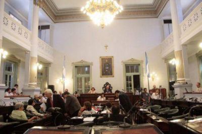 La C�mara Alta design� a sus representantes en el Jury de Enjuiciamiento