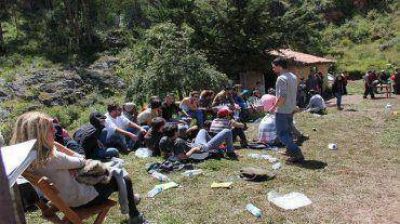 Org�a en las ruinas incas: sexo, drogas y descontrol en Per�